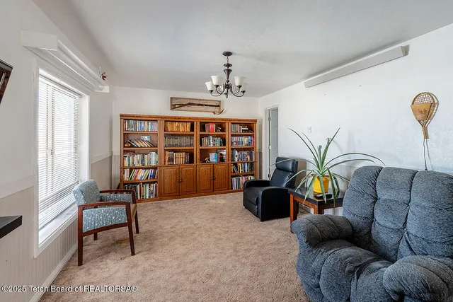 $515,000 | 91008 Highway 89, Grover, WY 83122