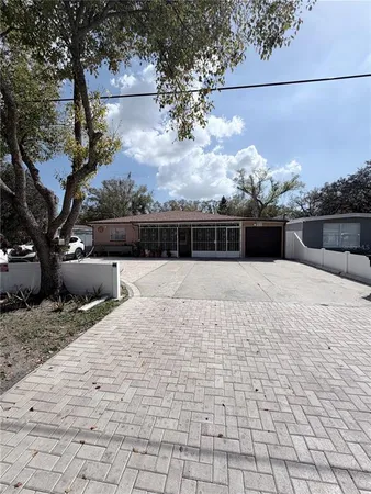 $490,000 | 1508 West Knollwood Street, Tampa, FL 33604