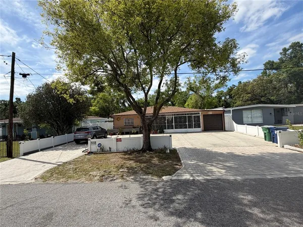 $490,000 | 1508 West Knollwood Street, Tampa, FL 33604