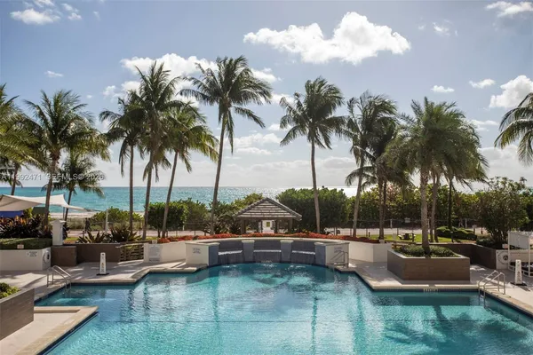 $6,900 | 4779 Collins Avenue, Unit 808, Miami Beach, FL 33140