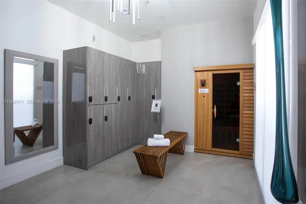 $6,900 | 4779 Collins Avenue, Unit 808, Miami Beach, FL 33140