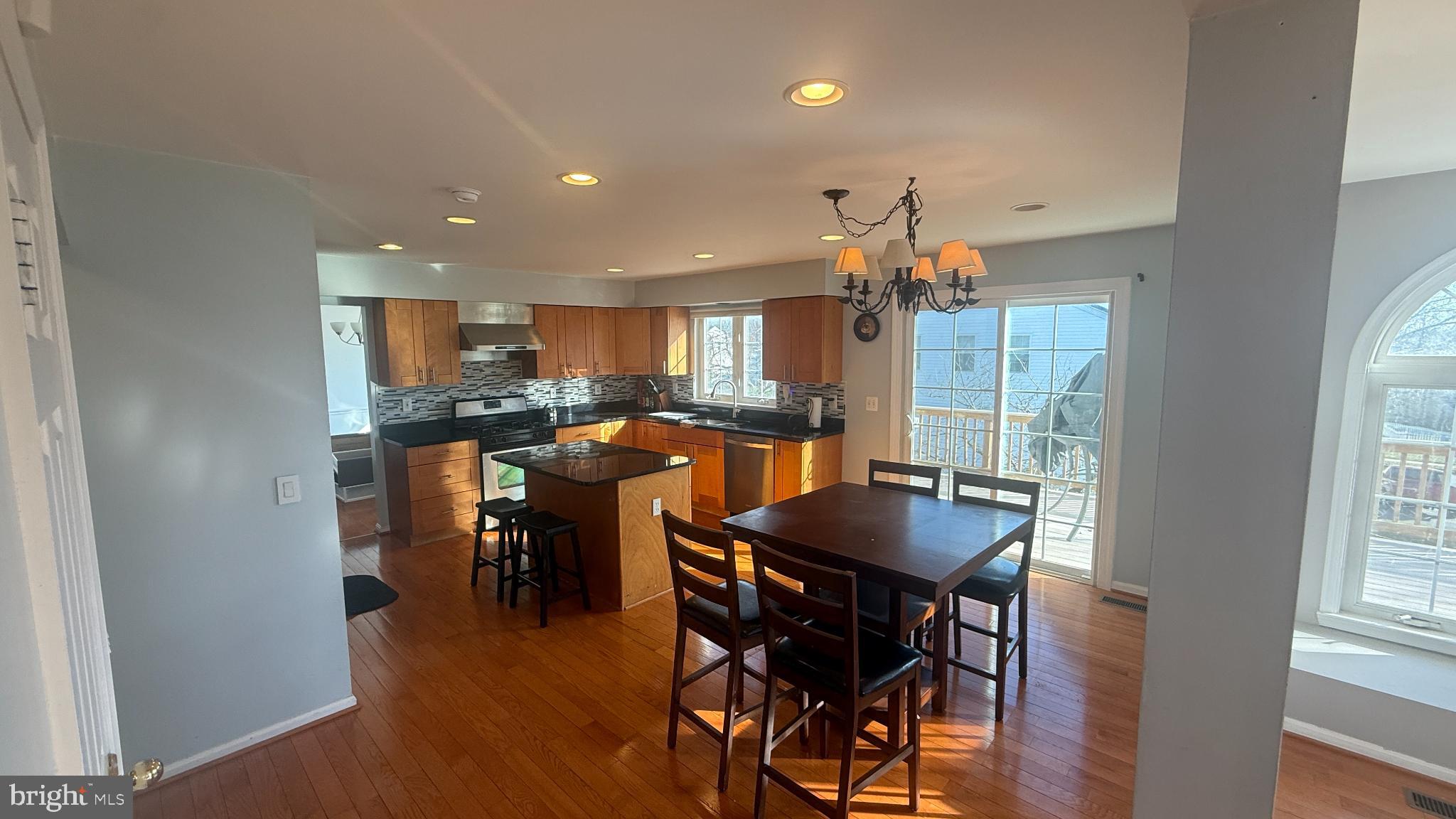 11 Hunters Forge Court Owings Mills, MD 21117 - Photo 20 of 139 a view of a dining room with furniture and wooden floor