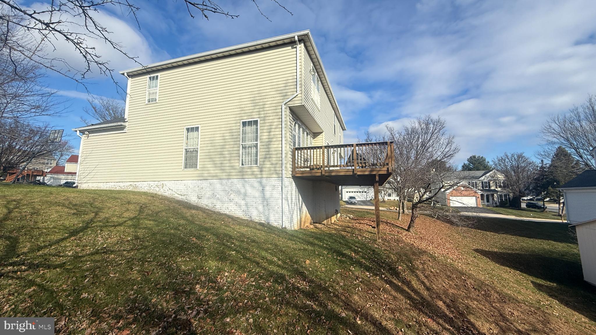 11 Hunters Forge Court Owings Mills, MD 21117 - Photo 4 of 139 Charming hillside home with scenic views.