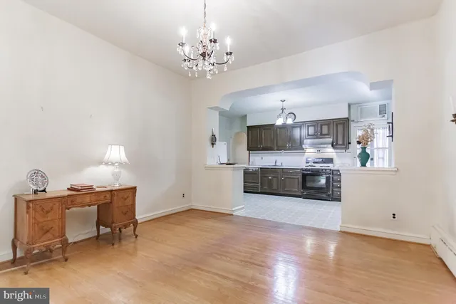 $1,375,000 | 513 Pine Street, Philadelphia, PA 19106