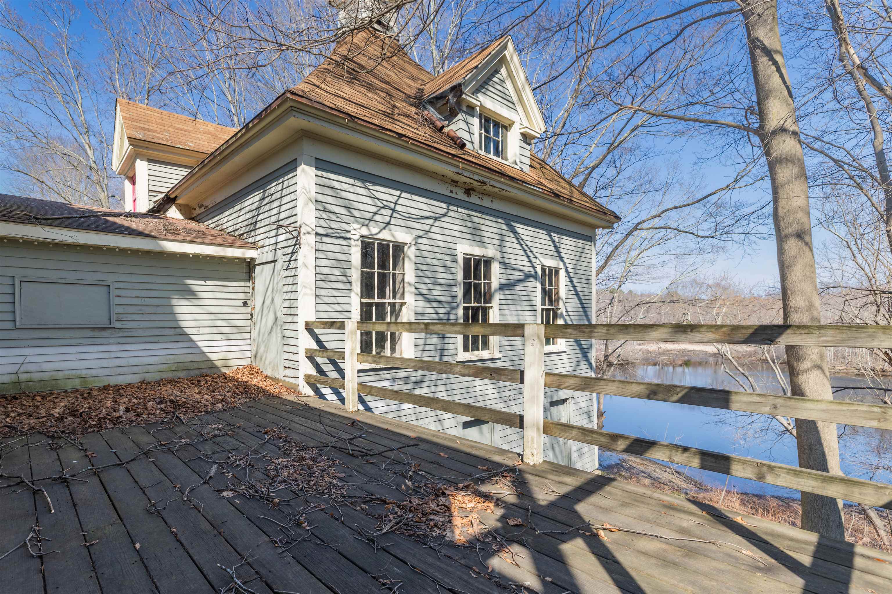 213 Washington Street Dover, NH 03820 - Photo 3 of 15