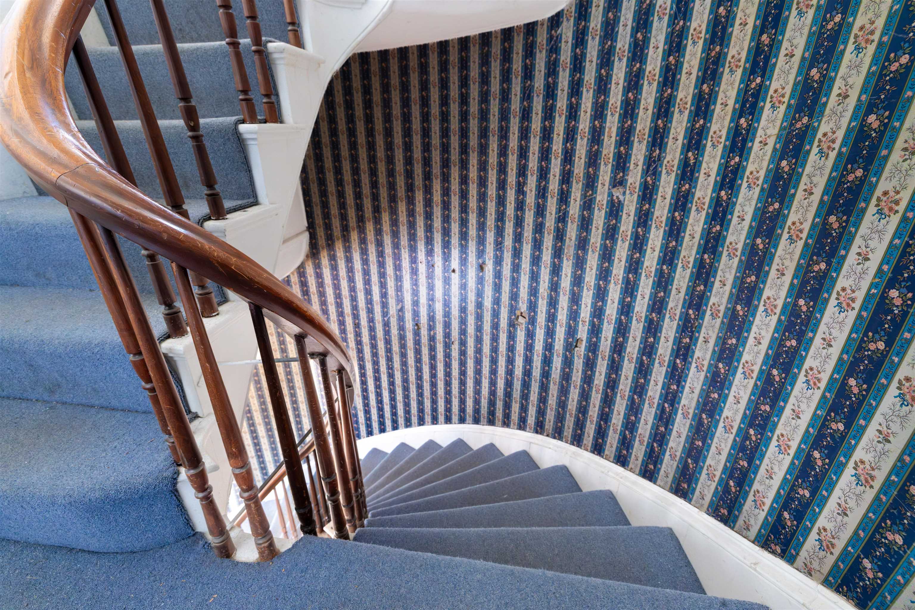 213 Washington Street Dover, NH 03820 - Photo 9 of 15