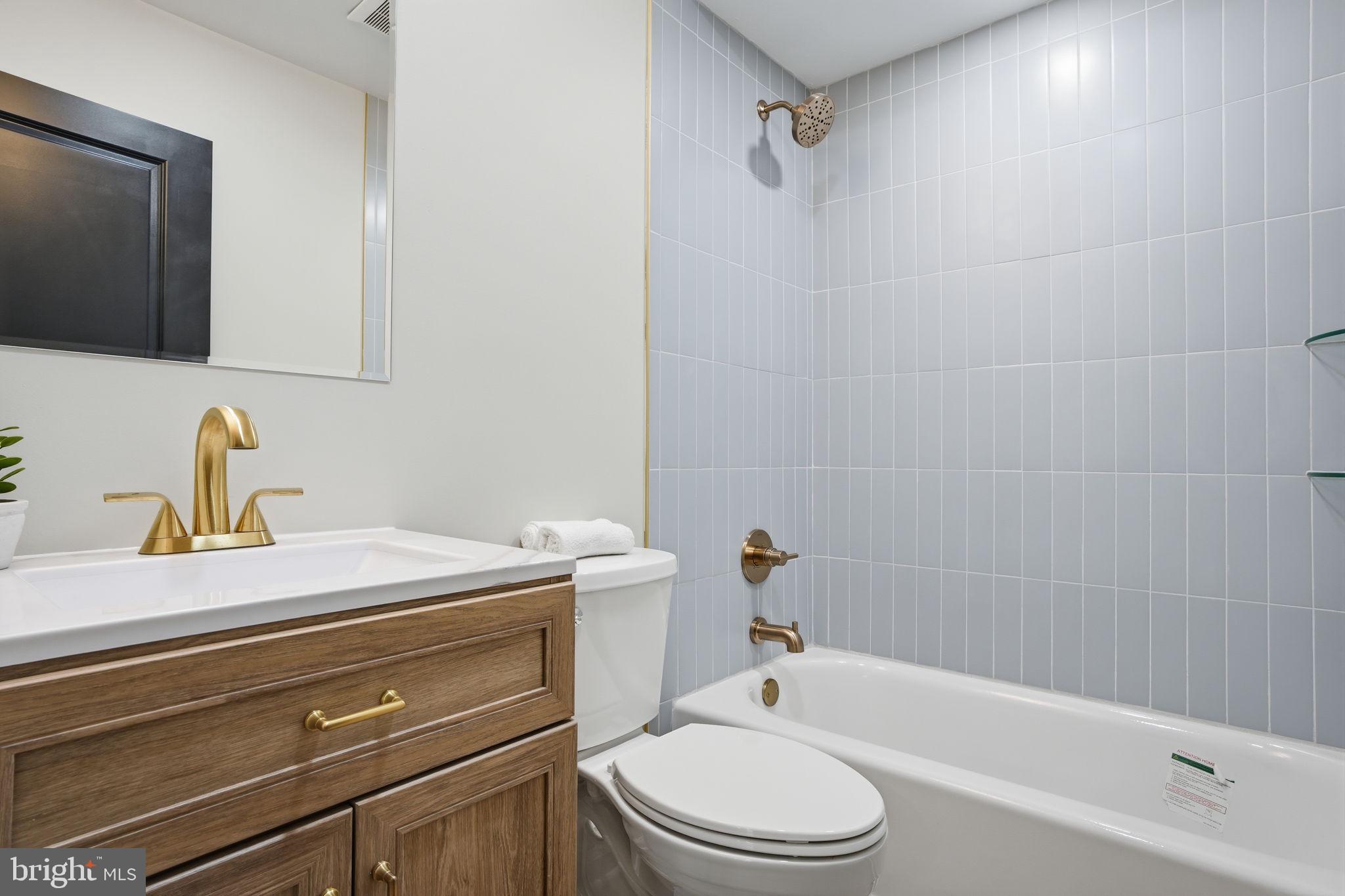 22 Peppermint Road Levittown, PA 19056 - Photo 20 of 42