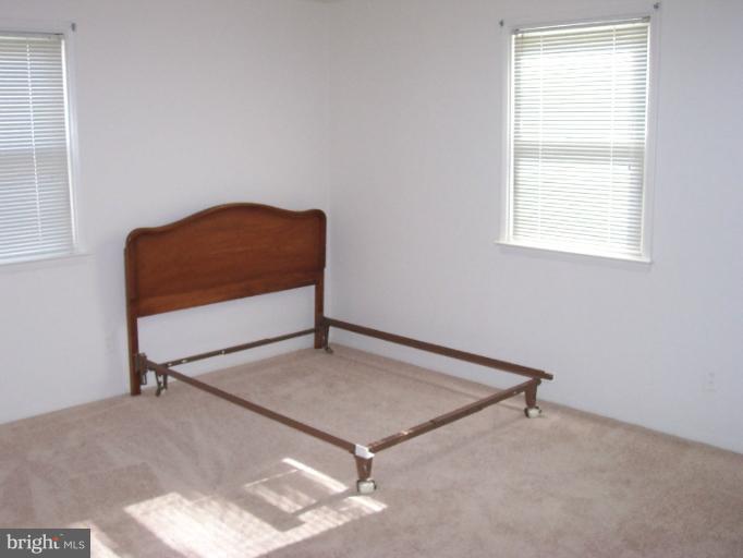 316 Ardmore Road Linthicum, MD 21090 - Photo 2 of 11 Bedroom (Master)