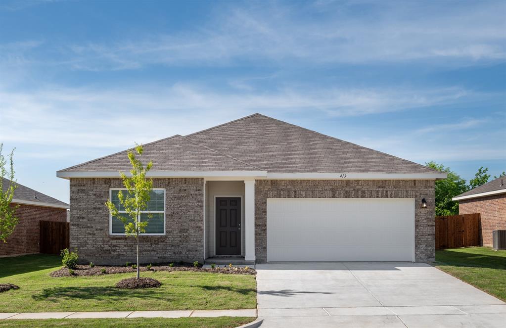 819 Independence Trail Josephine, TX 75173 - Photo 3 of 10 a front view of a house with a yard