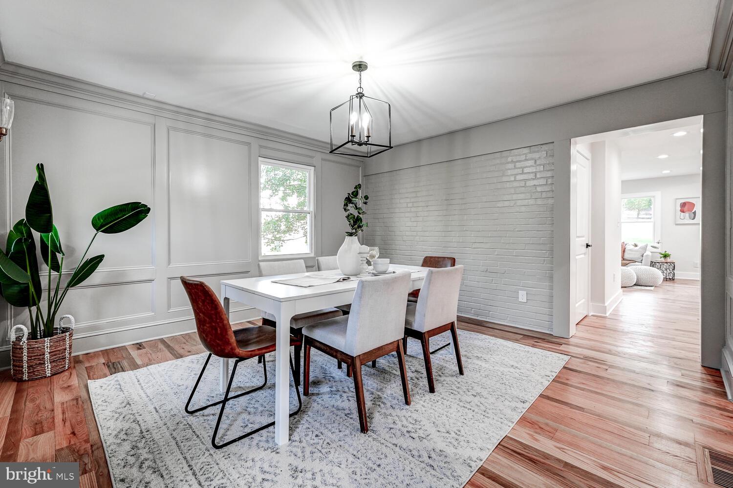 548 Hampton Lane Towson, MD 21286 - Photo 11 of 52