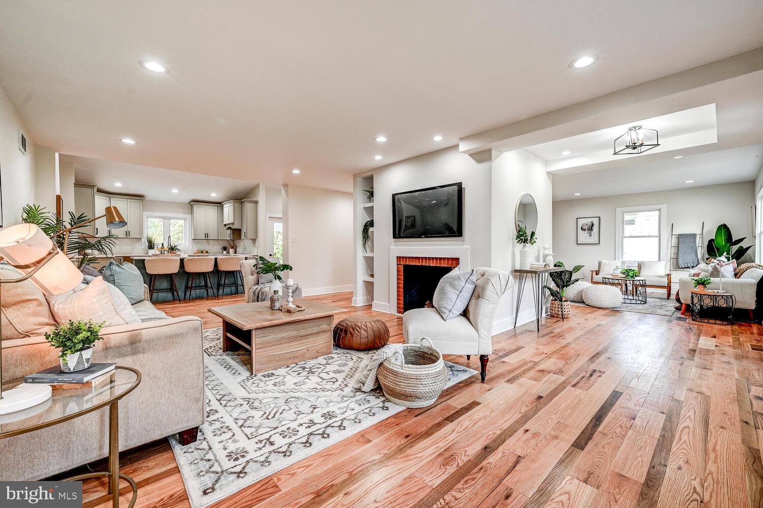 548 Hampton Lane Towson, MD 21286 - Photo 17 of 52