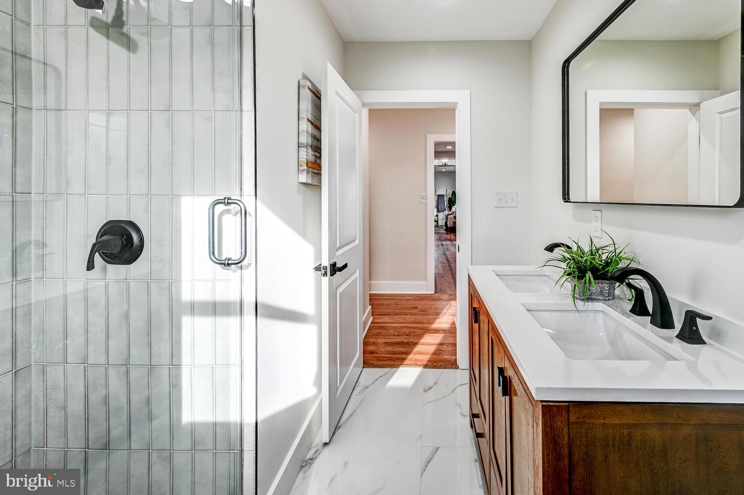 548 Hampton Lane Towson, MD 21286 - Photo 25 of 52