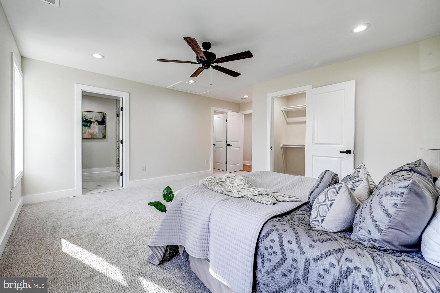 548 Hampton Lane Towson, MD 21286 - Photo 27 of 52