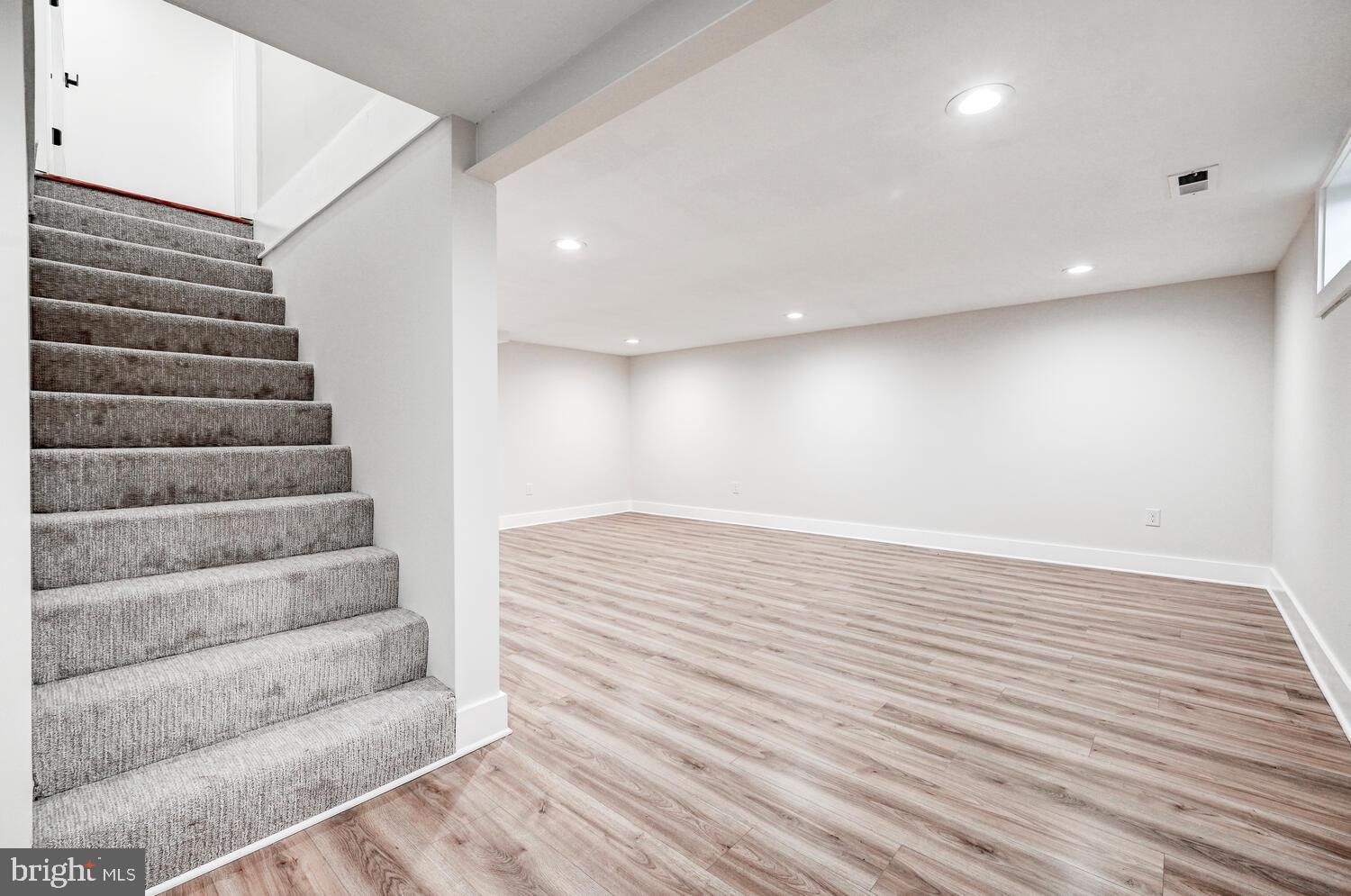 548 Hampton Lane Towson, MD 21286 - Photo 42 of 52