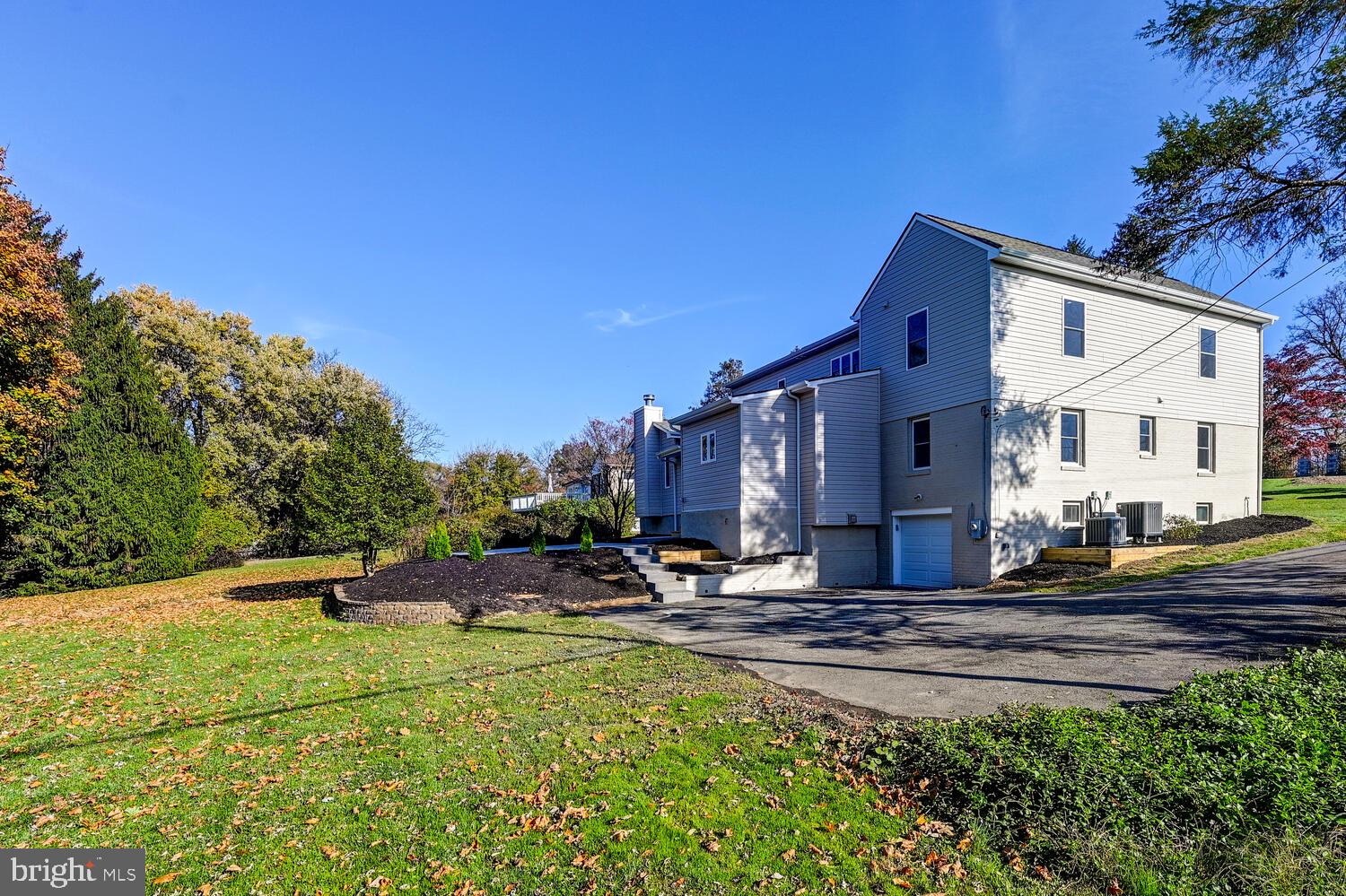 548 Hampton Lane Towson, MD 21286 - Photo 48 of 52