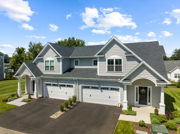 $674,900 | 27 Soderman Way, Unit 27, Cheshire, CT 06410