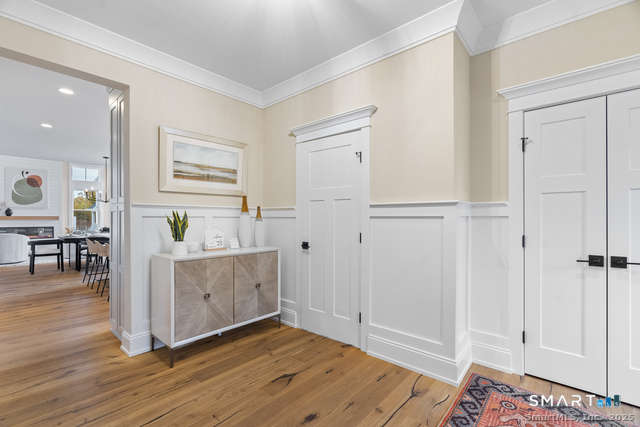 27 Soderman Way, Unit 27 Cheshire, CT 06410 - Photo 3 of 37