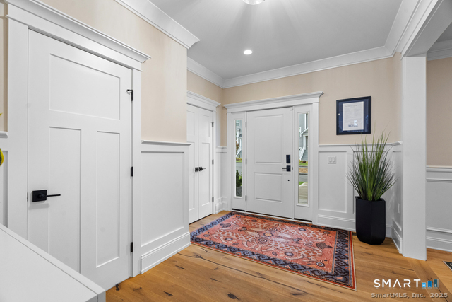 27 Soderman Way, Unit 27 Cheshire, CT 06410 - Photo 4 of 37