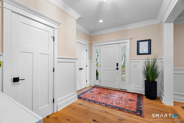 $674,900 | 27 Soderman Way, Unit 27, Cheshire, CT 06410