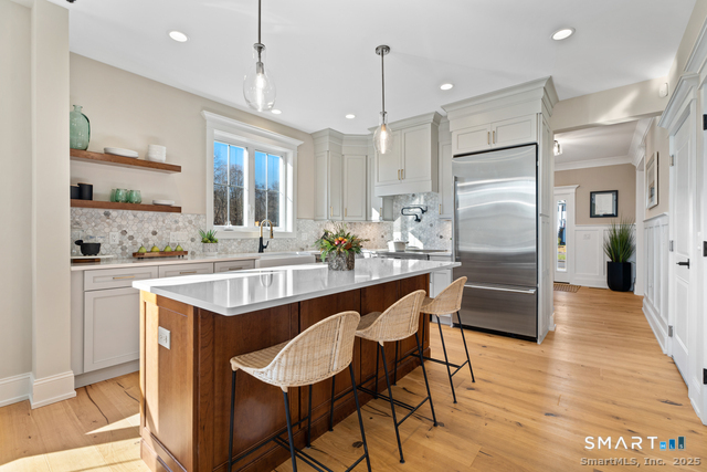 27 Soderman Way, Unit 27 Cheshire, CT 06410 - Photo 9 of 37