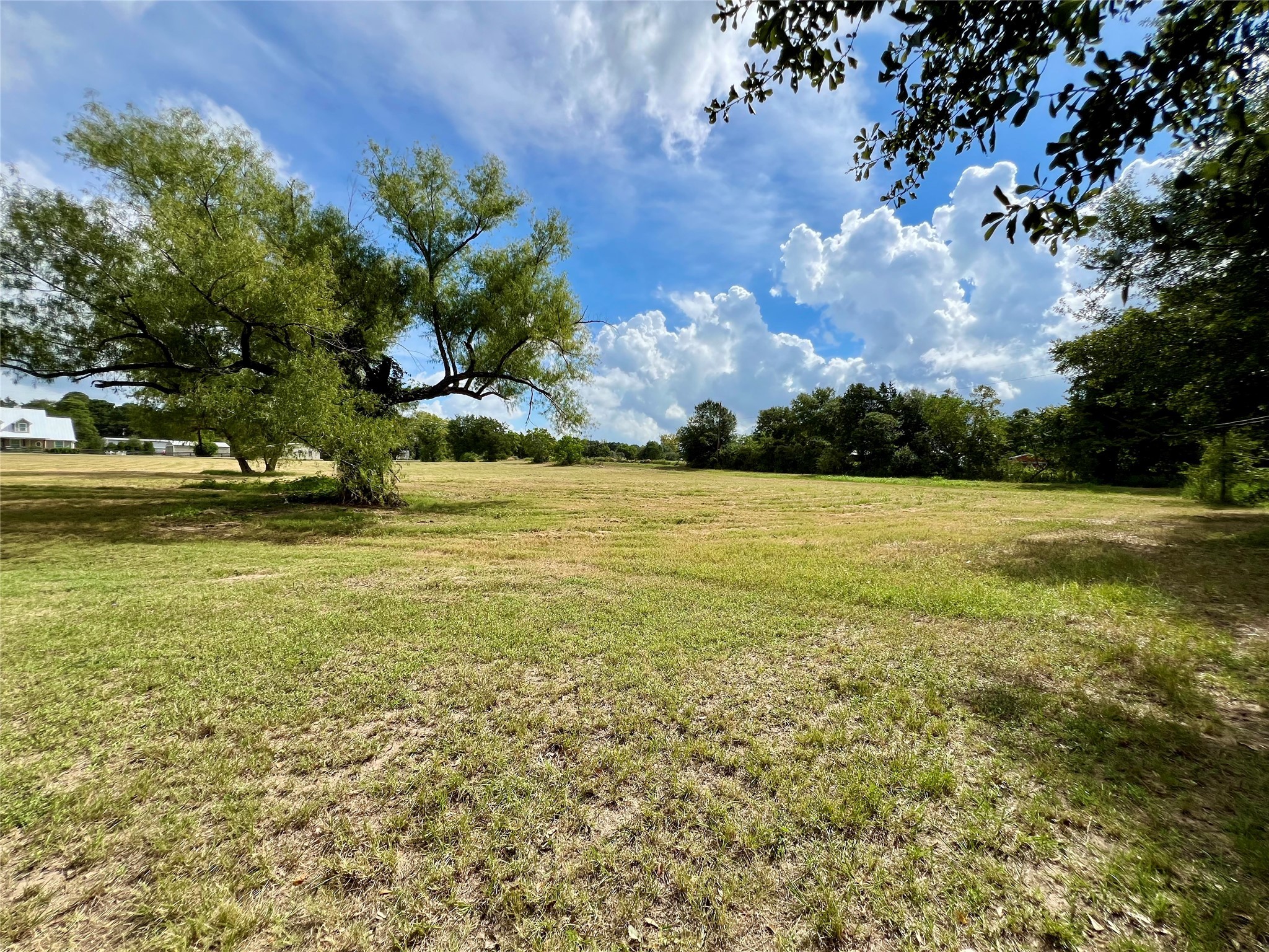 1195 B Track Road New Ulm, TX 78950 - Photo 6 of 18 a view of an ocean and beach