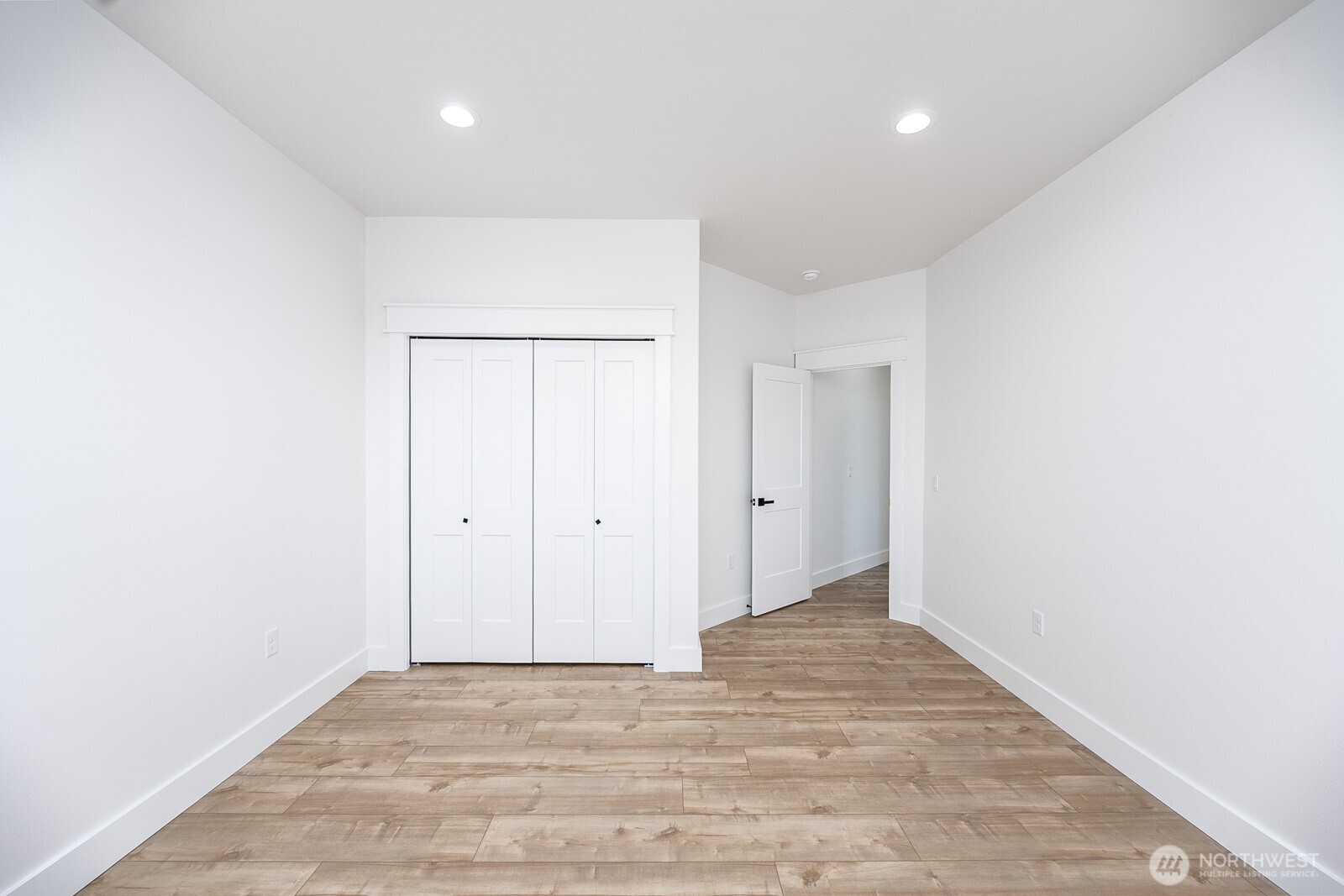 2394 Hunters Street Ephrata, WA 98823 - Photo 22 of 29 a view of an empty room