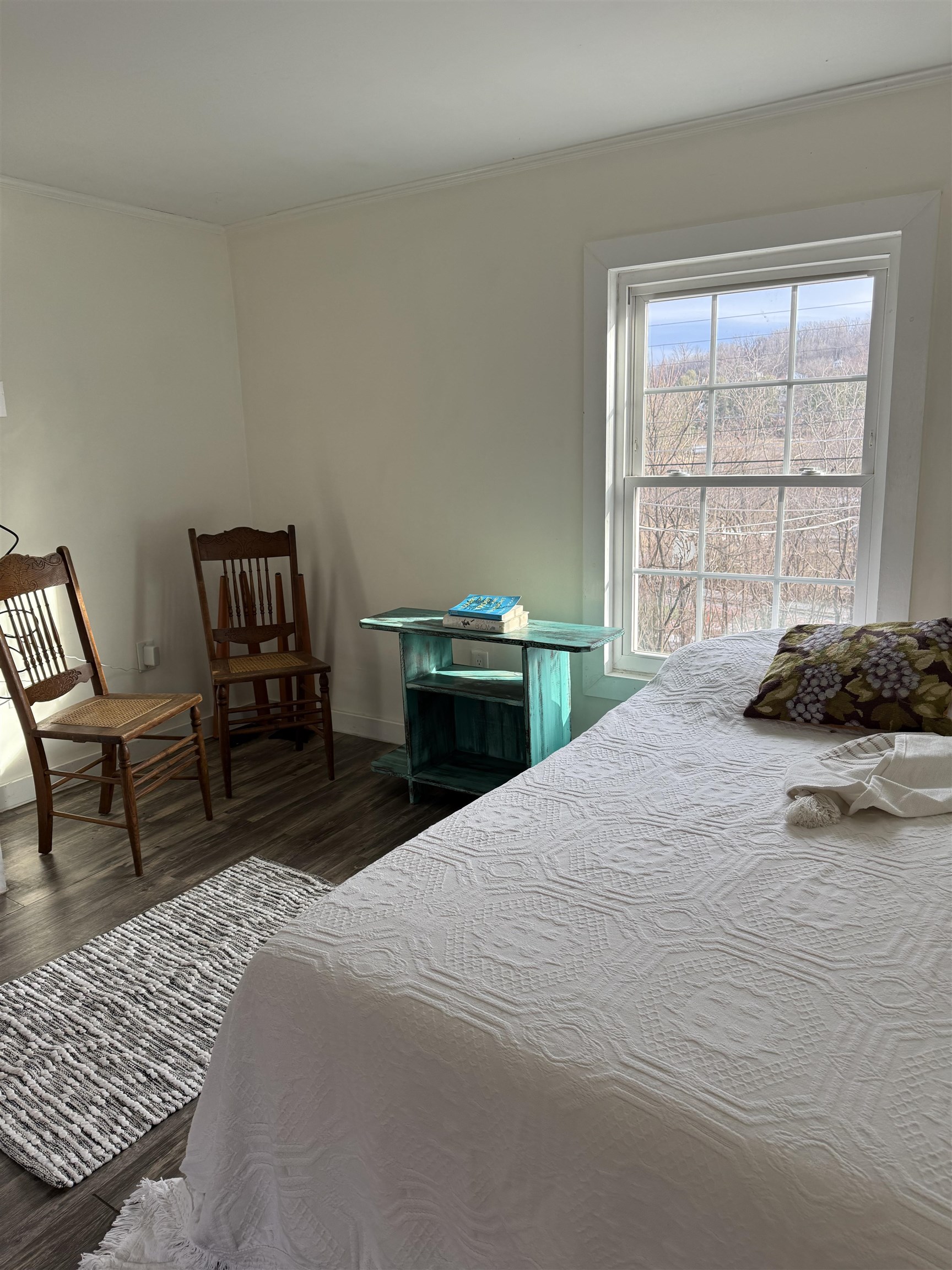 635-633 Stuart Street Staunton, VA 24401 - Photo 27 of 41 a bedroom with a bed and a window