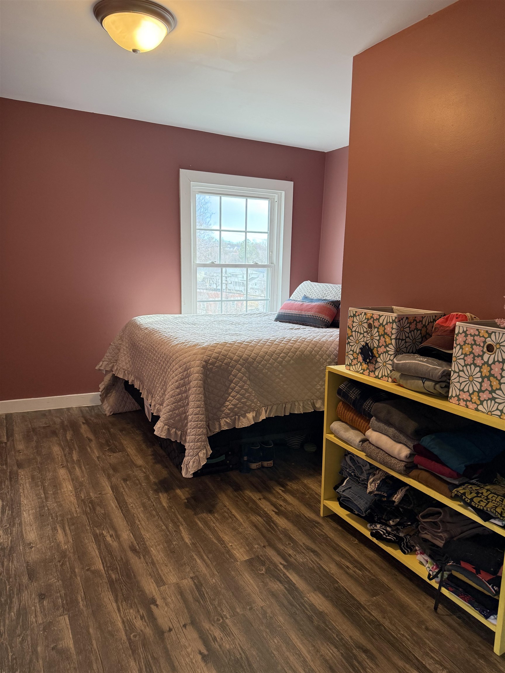 635-633 Stuart Street Staunton, VA 24401 - Photo 33 of 41 a bedroom with a bed and a window