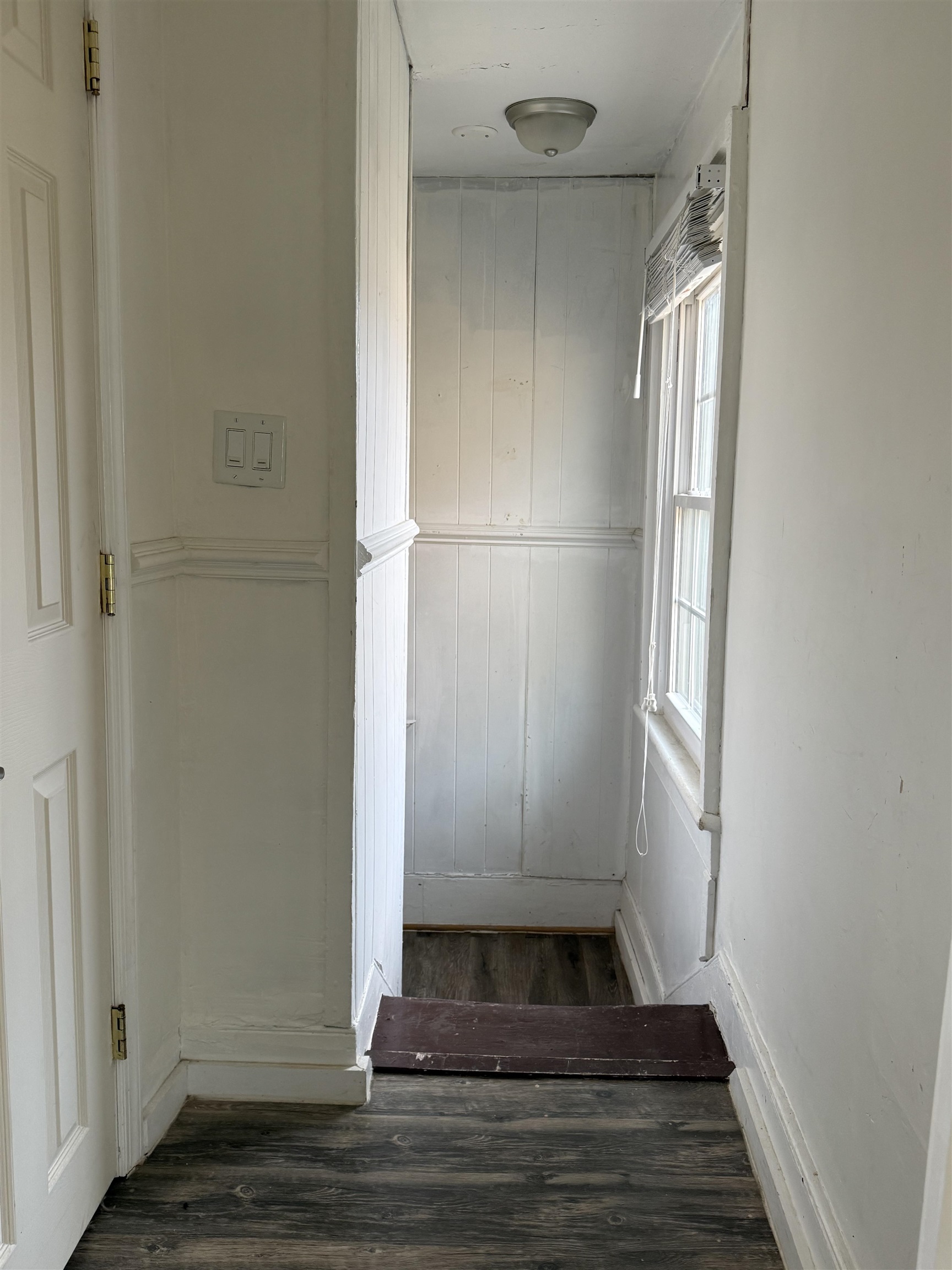 635-633 Stuart Street Staunton, VA 24401 - Photo 34 of 41 a view of entryway