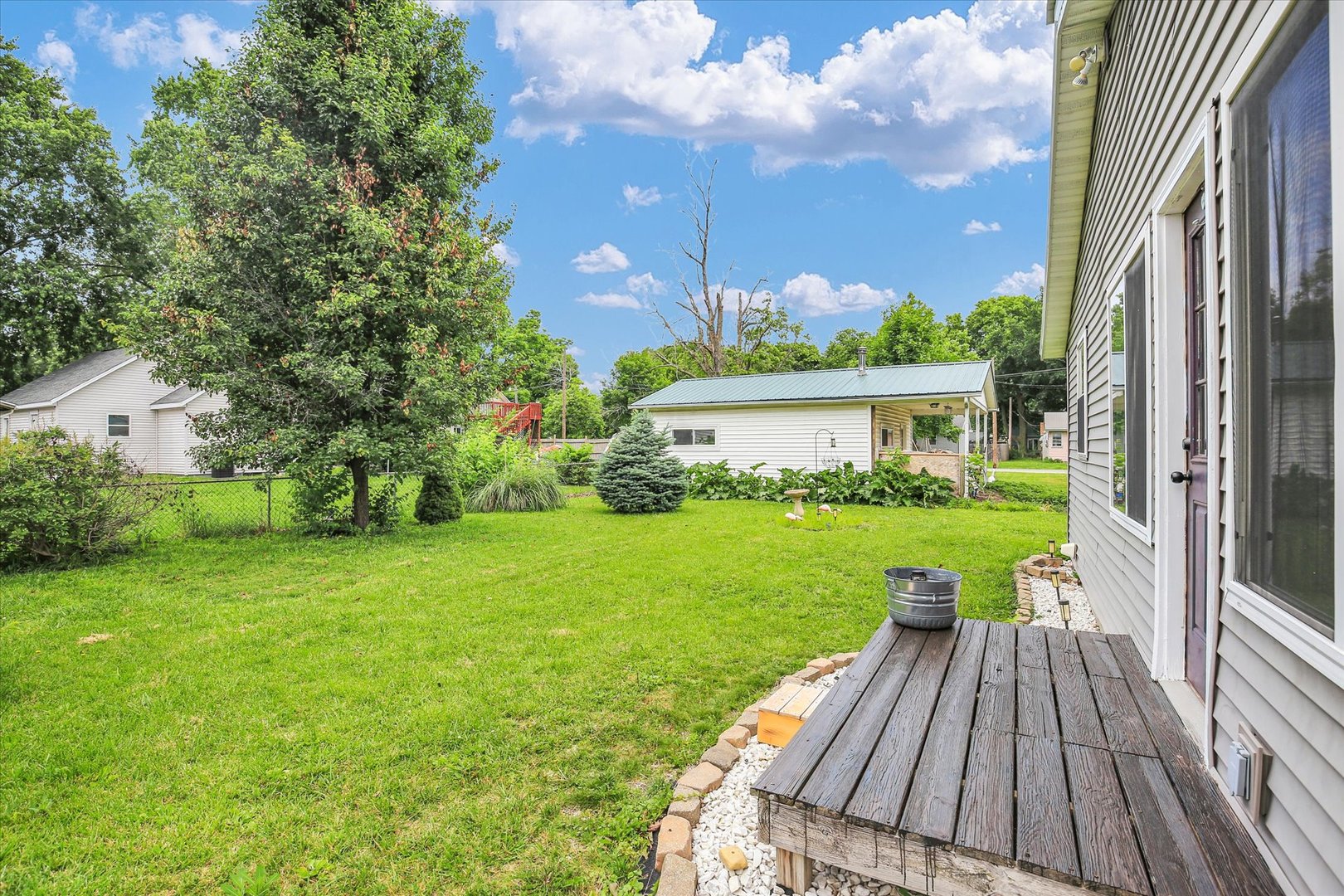 521 North McClellan Street Sullivan, IL 61951 - Photo 22 of 27
