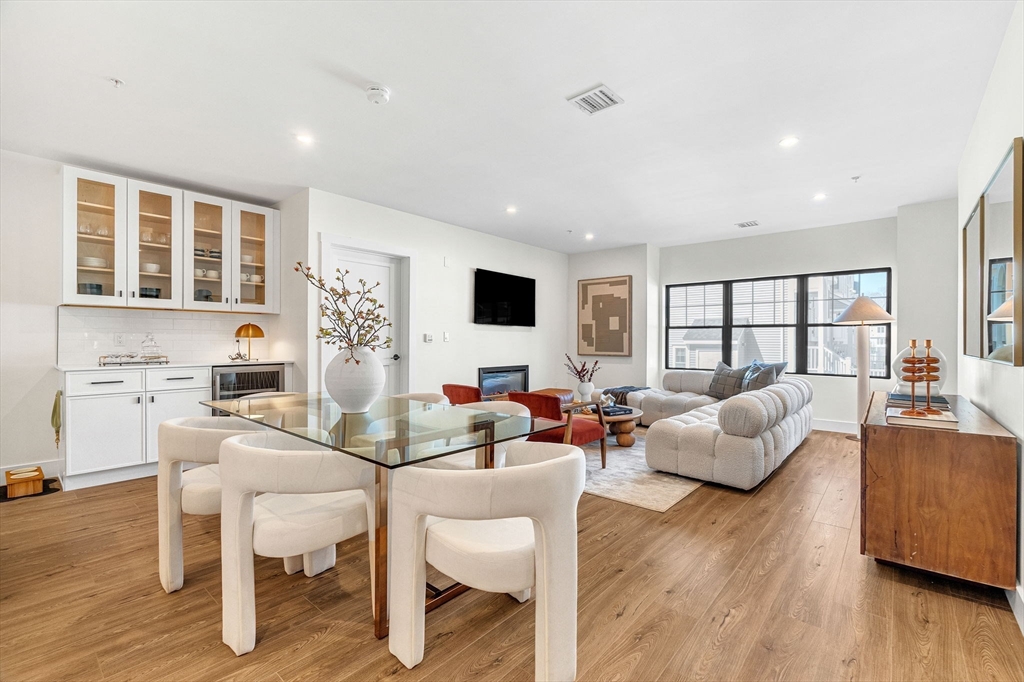 20 Audubon Way, Unit 405 Canton, MA 02021 - Photo 5 of 19