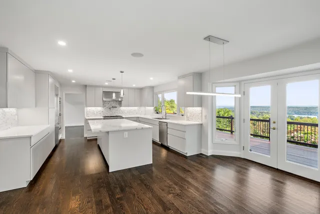 a view of city with wooden floor