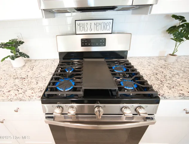 $365,000 | 1001 Bourne Drive Southwest, Ocean Isle Beach, NC 28469