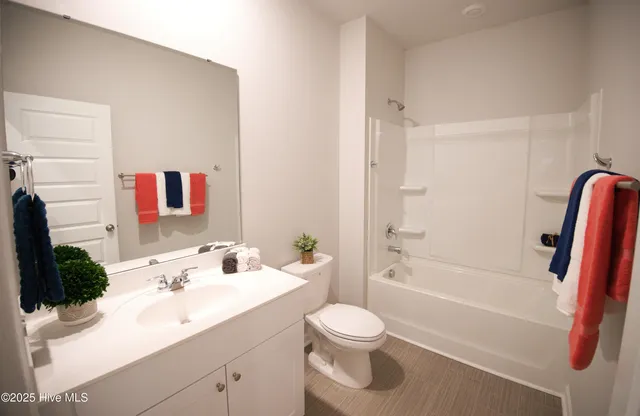 $365,000 | 1001 Bourne Drive Southwest, Ocean Isle Beach, NC 28469