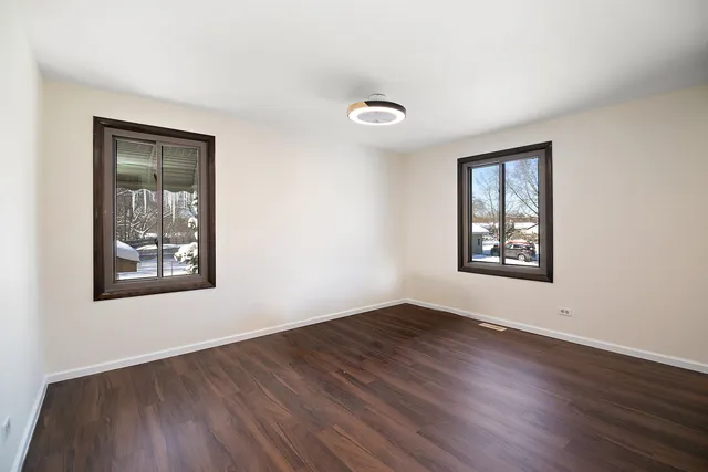 $400,000 | 131 Monticello Circle, Bolingbrook, IL 60440