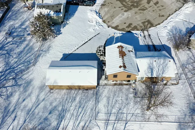 $400,000 | 131 Monticello Circle, Bolingbrook, IL 60440