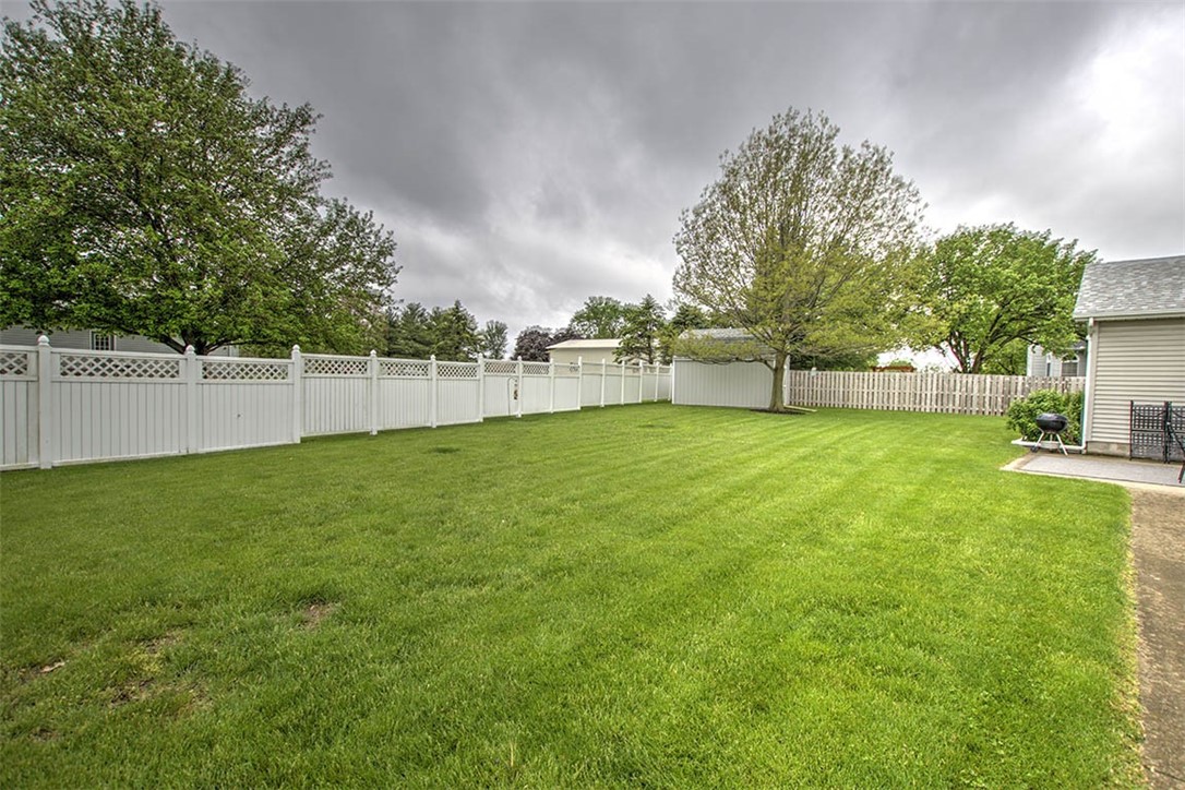 8165 Burgett Drive Decatur, IL 62521 - Photo 22 of 29