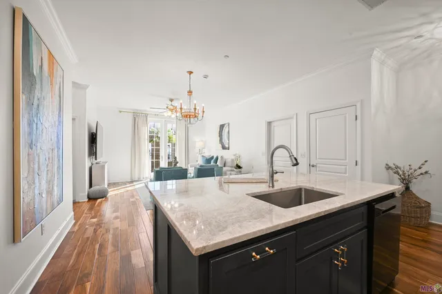 $415,000 | 7707 Bluebonnet Boulevard, Unit 314, Baton Rouge, LA 70810