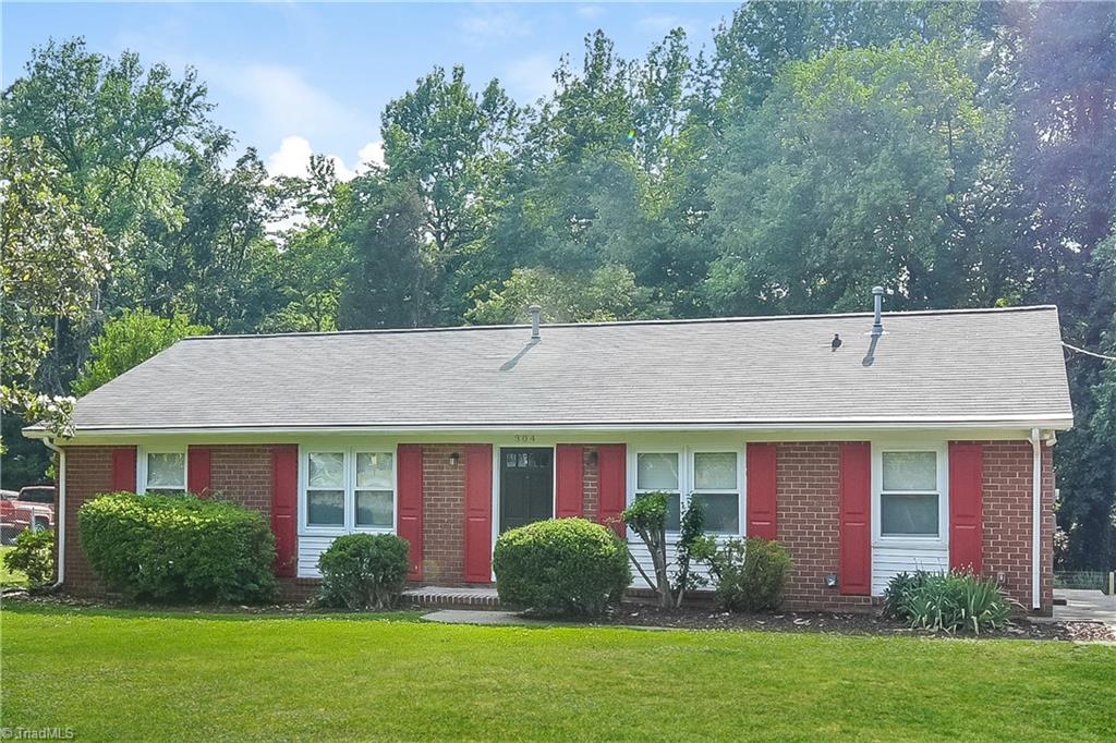 304 Springtime Drive Greensboro, NC 27409 - Photo 2 of 16