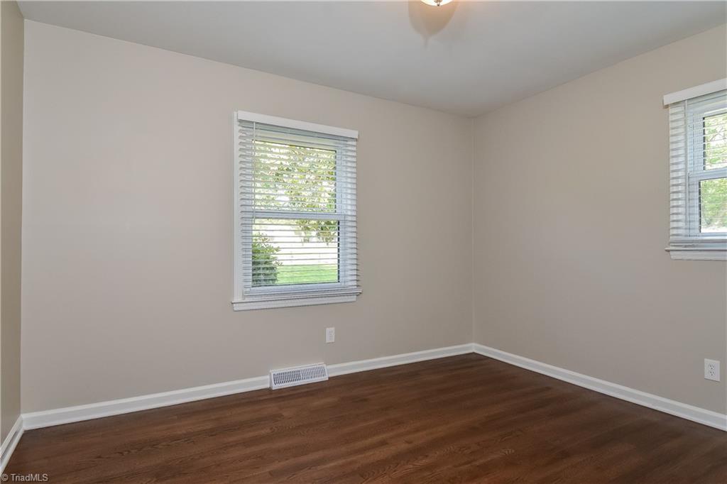 304 Springtime Drive Greensboro, NC 27409 - Photo 9 of 16