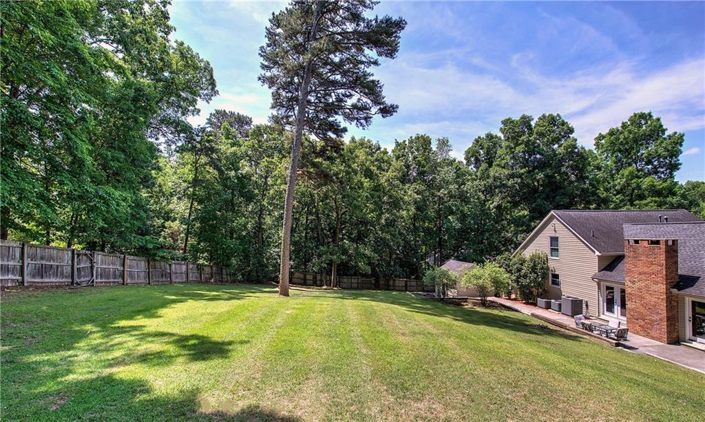 224 Shadowood Drive Southeast Calhoun, GA 30701 - Photo 6 of 69