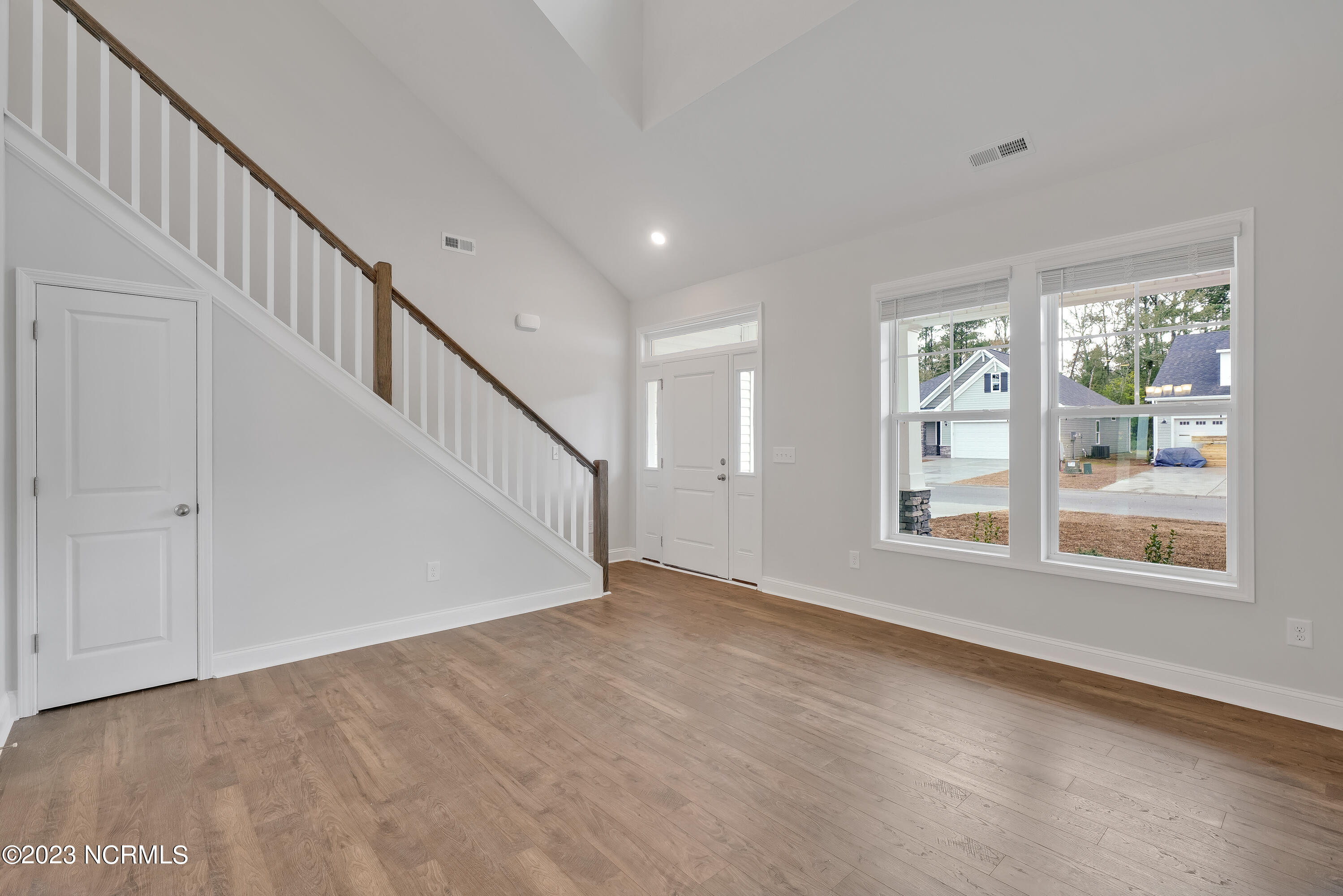 1142 Spincast Road Southport, NC 28461 - Photo 5 of 32 1142SpincastRoad-05