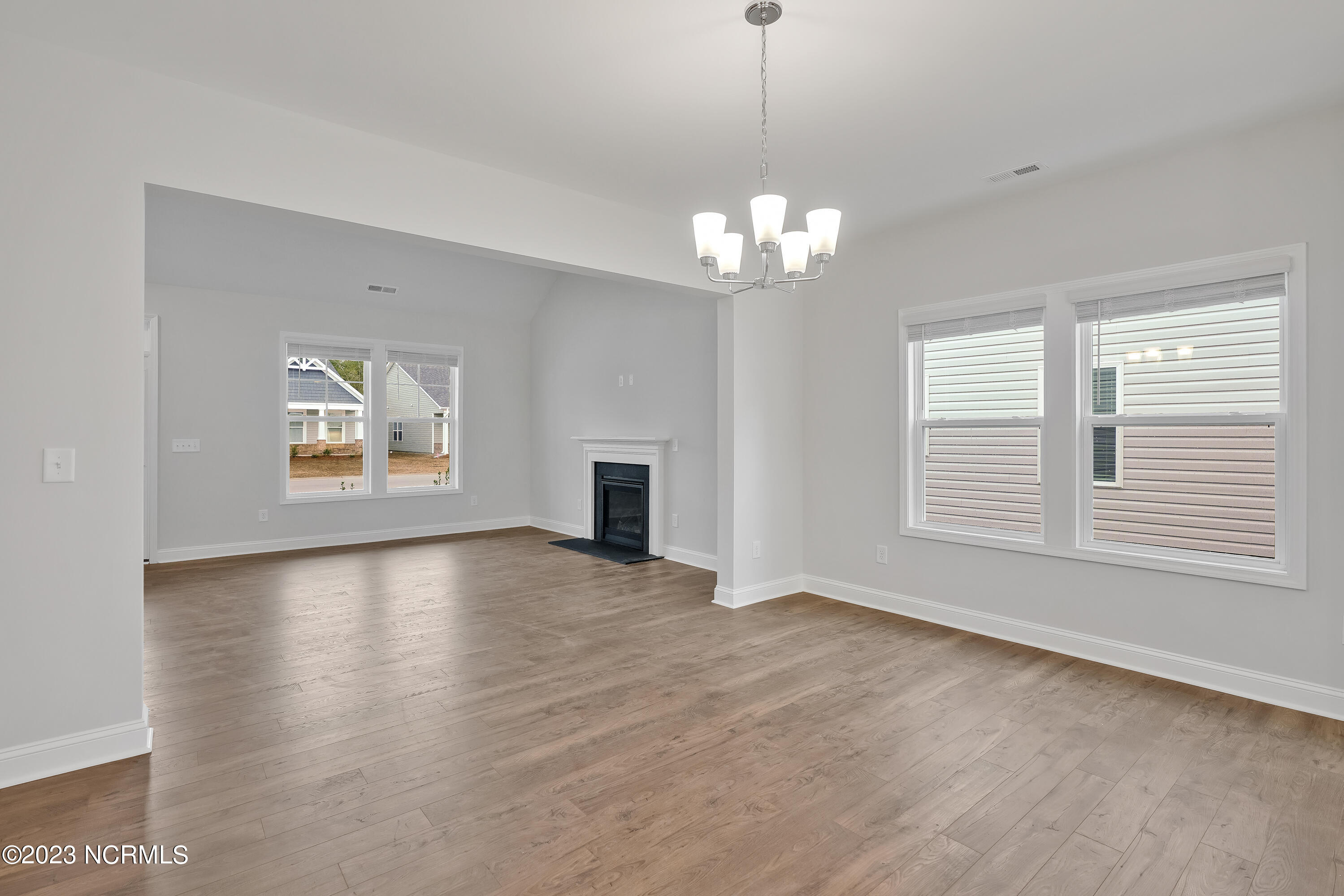 1142 Spincast Road Southport, NC 28461 - Photo 8 of 32 1142SpincastRoad-08