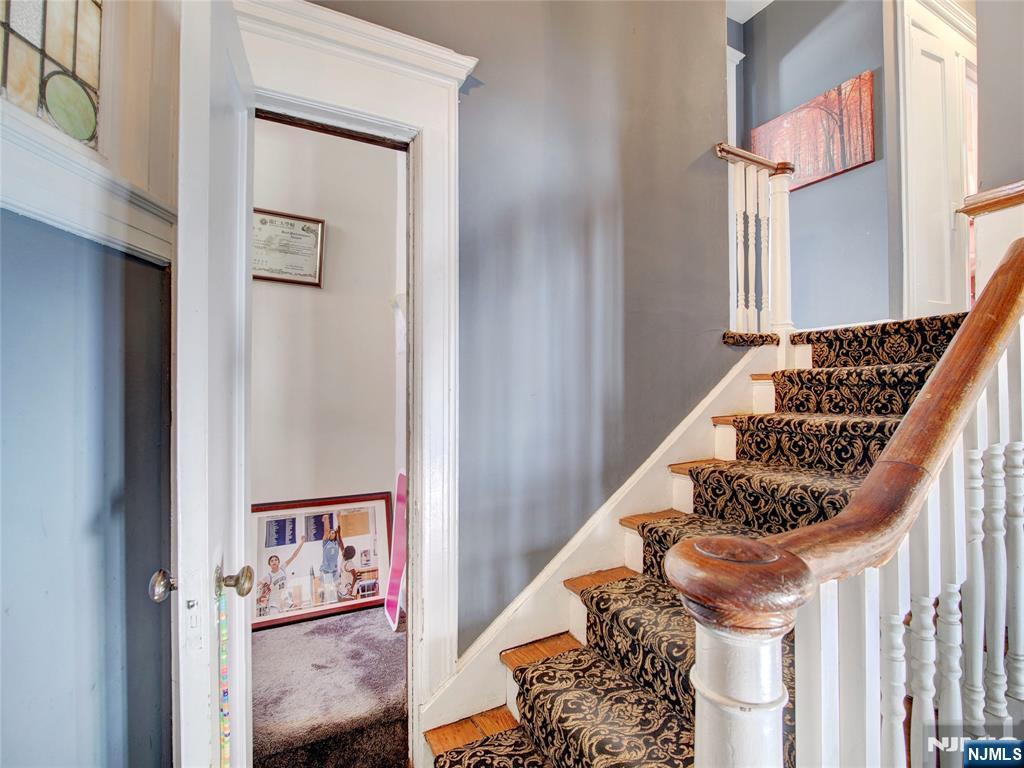 5 Park Road Paterson, NJ 07514 - Photo 25 of 30 a view of entryway