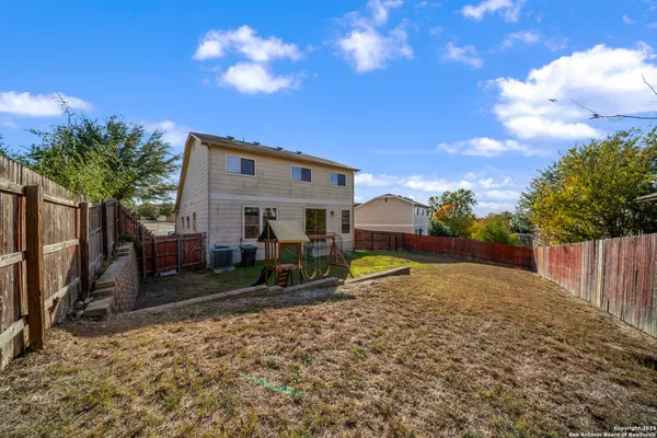 $1,795 | 6037 Scenic Links, Schertz, TX 78108