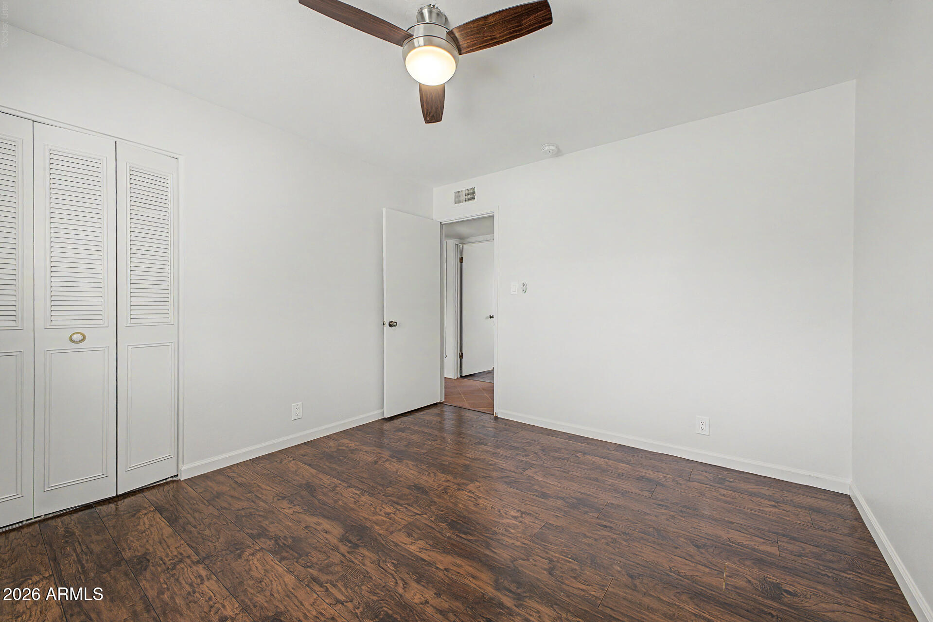 3910 East Shangri La Road Phoenix, AZ 85028 - Photo 26 of 33