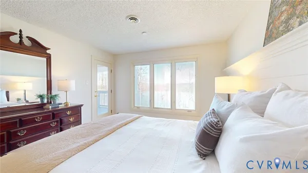 $349,000 | 34 Spinnaker Cove Drive, Midlothian, VA 23112