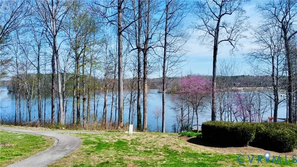 $349,000 | 34 Spinnaker Cove Drive, Midlothian, VA 23112