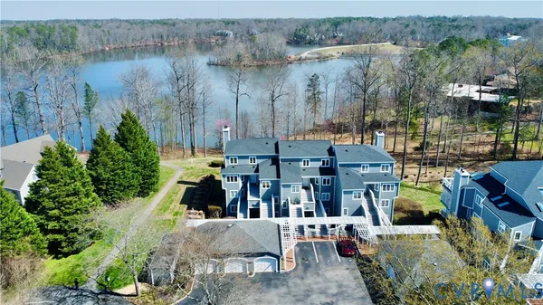$349,000 | 34 Spinnaker Cove Drive, Midlothian, VA 23112
