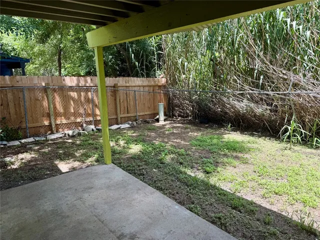 $1,150 | 1203 Southport Drive, Unit D, Austin, TX 78704